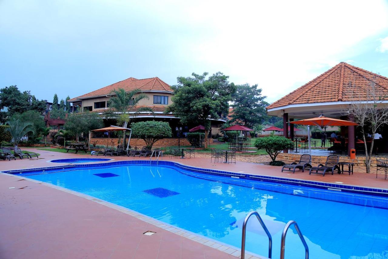 Nile Village Hotel&Spa Jinja Esterno foto